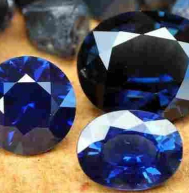 تصویر 4 از سنگ یاقوت کبود اصل + مناسب جواهرسازی