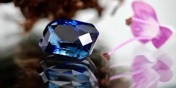 تصویر 4 از پخش مستقیم سنگ یاقوت کبود اصل + مناسب جواهر سازان