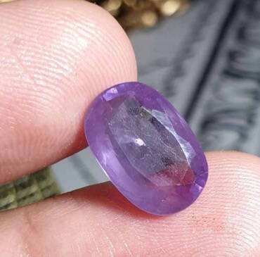 تصویر 3 از سنگ یاقوت کبود بنفش + با درخشندگی و کیفیت عالی