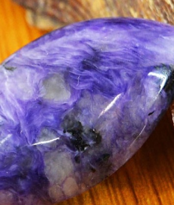 تصویر 3 از پخش سنگ یاقوت کبود بنفش + کمیاب و اصل