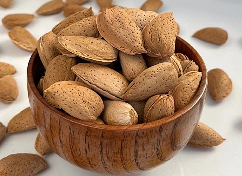 تصویر 1 از خرید فروش مغز بادام مامایی + فروش عمده