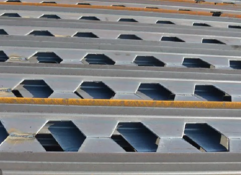 تصویر 2 از انواع فولاد قائم رازی اصفهان آلیاژ ساختمانی