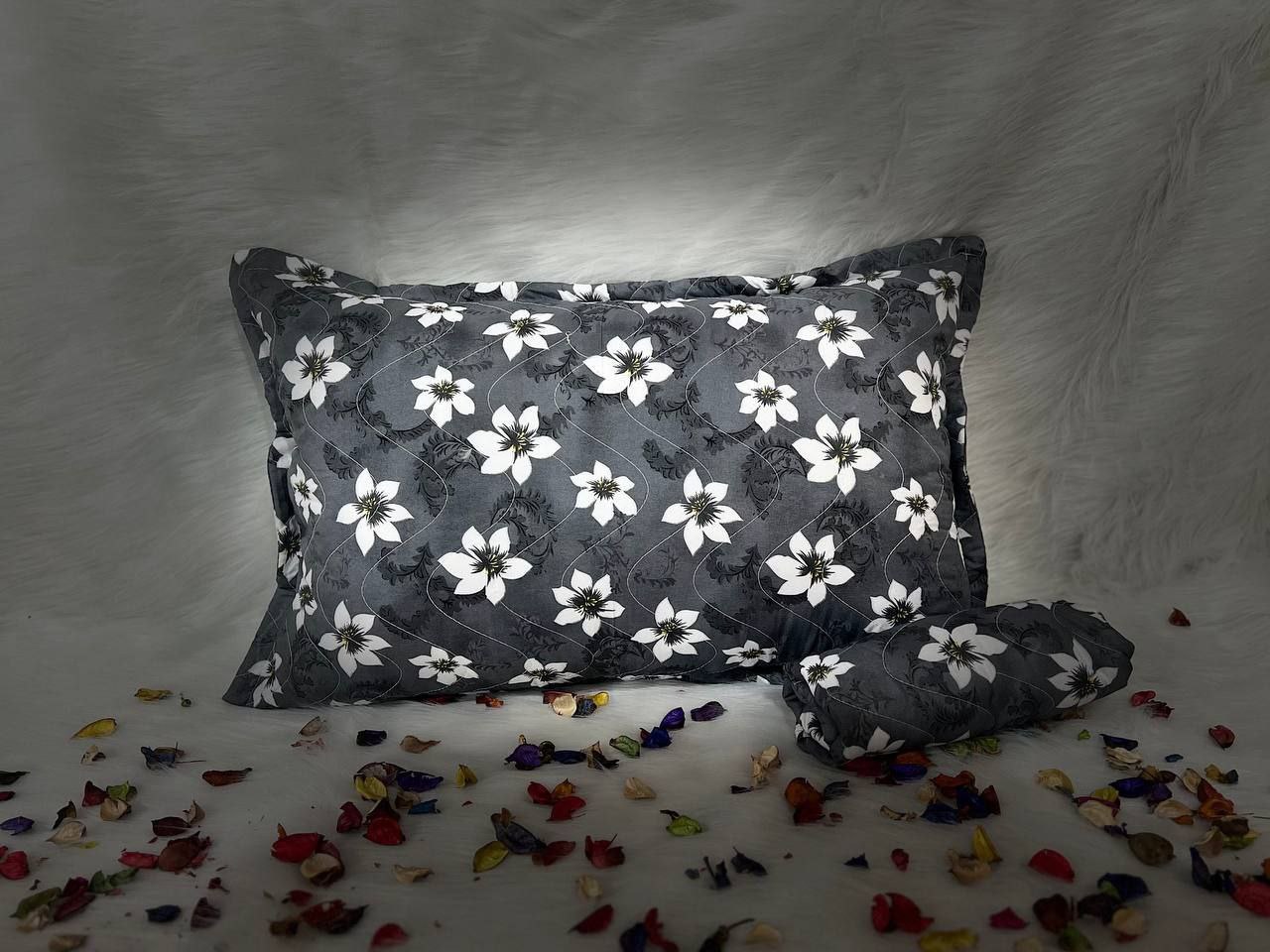 تصویر 1 از عرضه با کیفیت و فروش ویژه روبالشتی نخی لبه دار معمولی