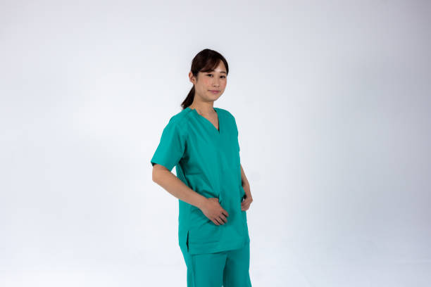 تصویر 1 از انواع لباس پرستار اتاق عمل درجه یک