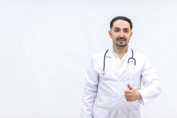 تصویر 3 از لباس پزشکی مردانه تهیه شده از بهترین الیاف