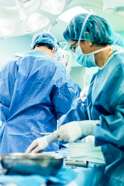 تصویر 1 از لباس پزشک اتاق عمل تهیه شده از الیاف با کیفیت