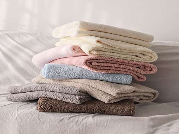 تصویر 1 از پتو مسافرتی جاسمین انتخابی ایده آل