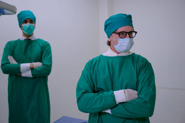 تصویر 3 از انواع گان جراحی رنگی کیفیت عالی