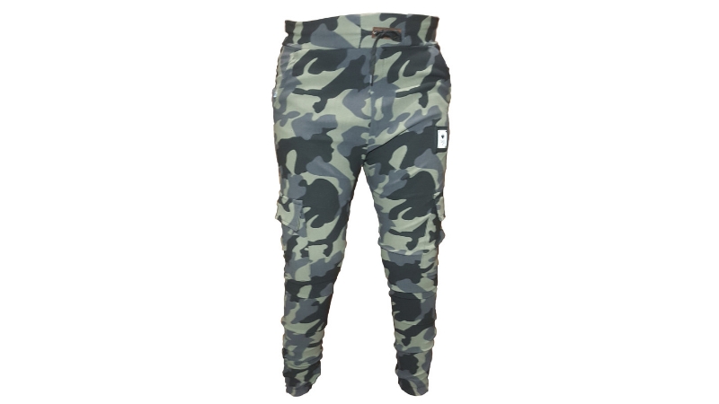 تصویر 4 از انواع شلوار جین پلنگی مناسب تیپ‌ های خاص و متفاوت