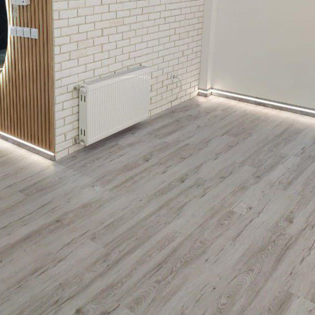 کفپوش پی وی سی سفید