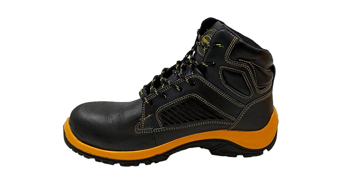 کفش ایمنی عایق برق 20 کیلو ولت