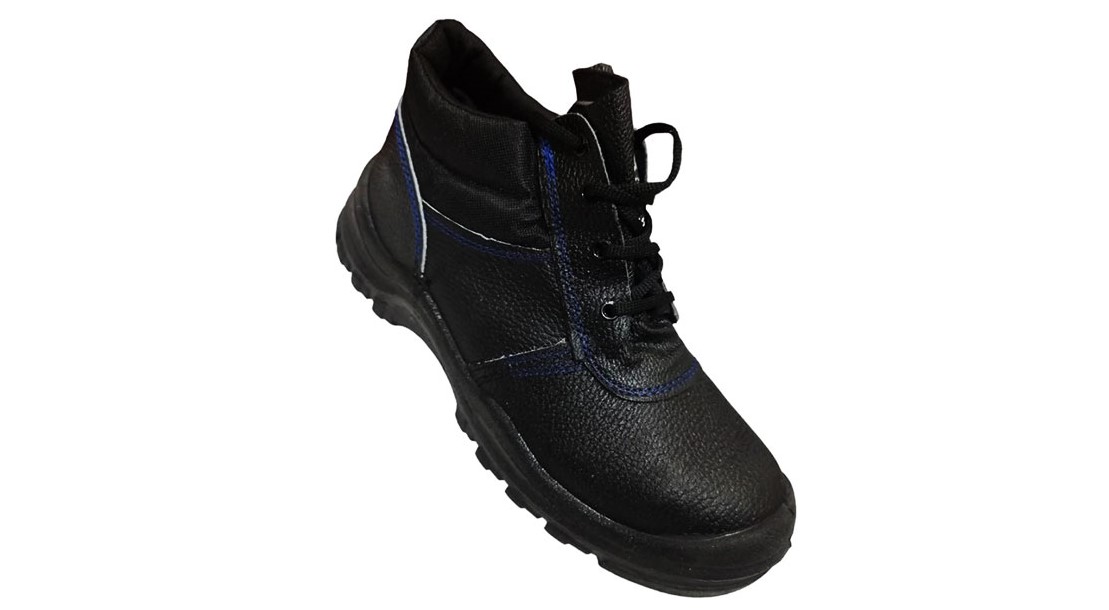 امنیت کامل در برابر جریان با کفش ایمنی آیاک تبریز