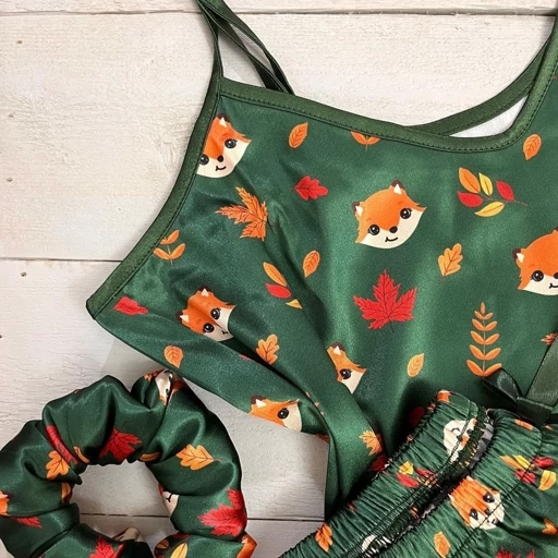 تصویر 1 از تاپ و شورت ساتن مدل روباه لباس راحتی و خواب