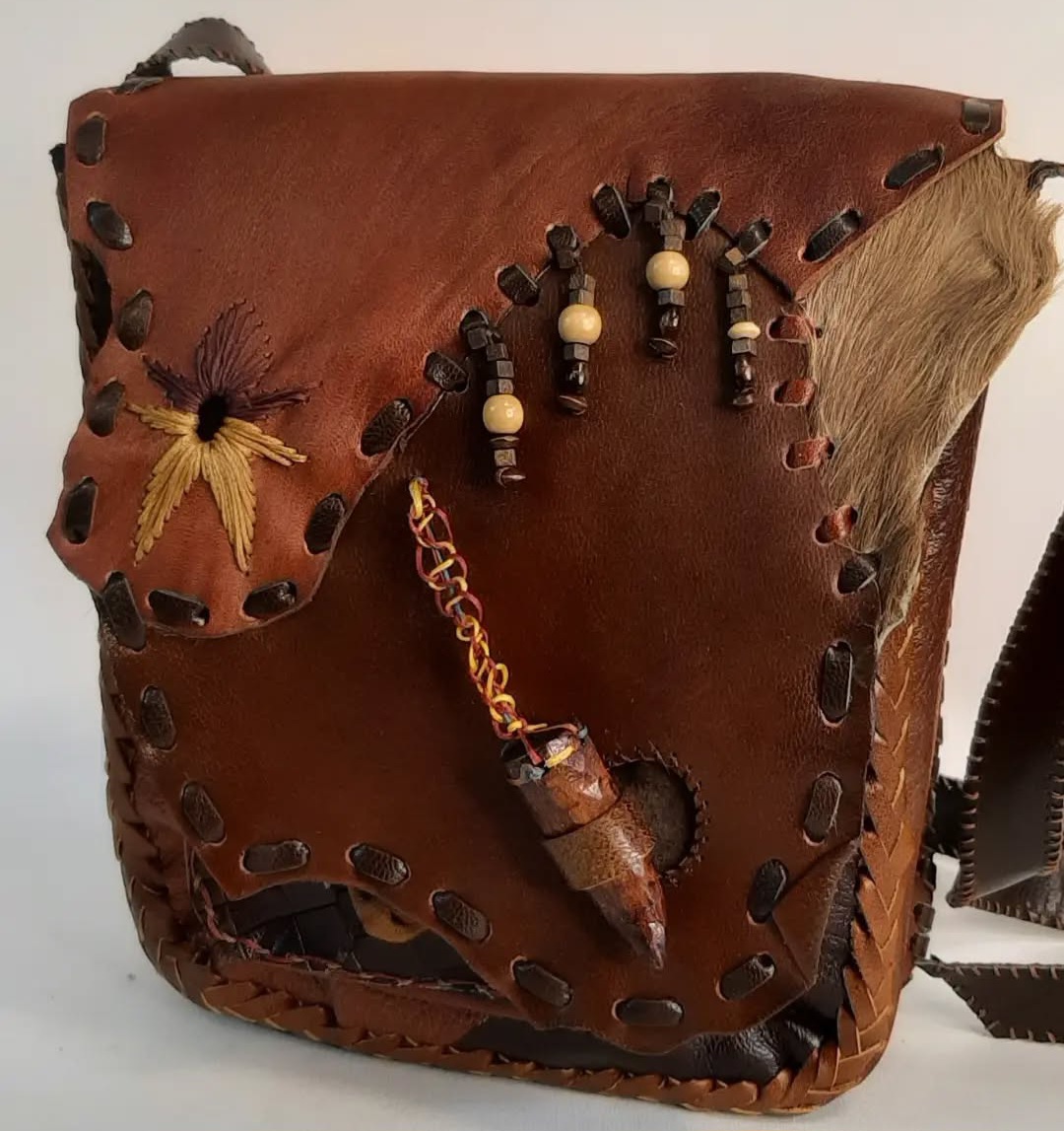 کیف دوشی زنانه مدل سرخ پوستی چرم دستدوز