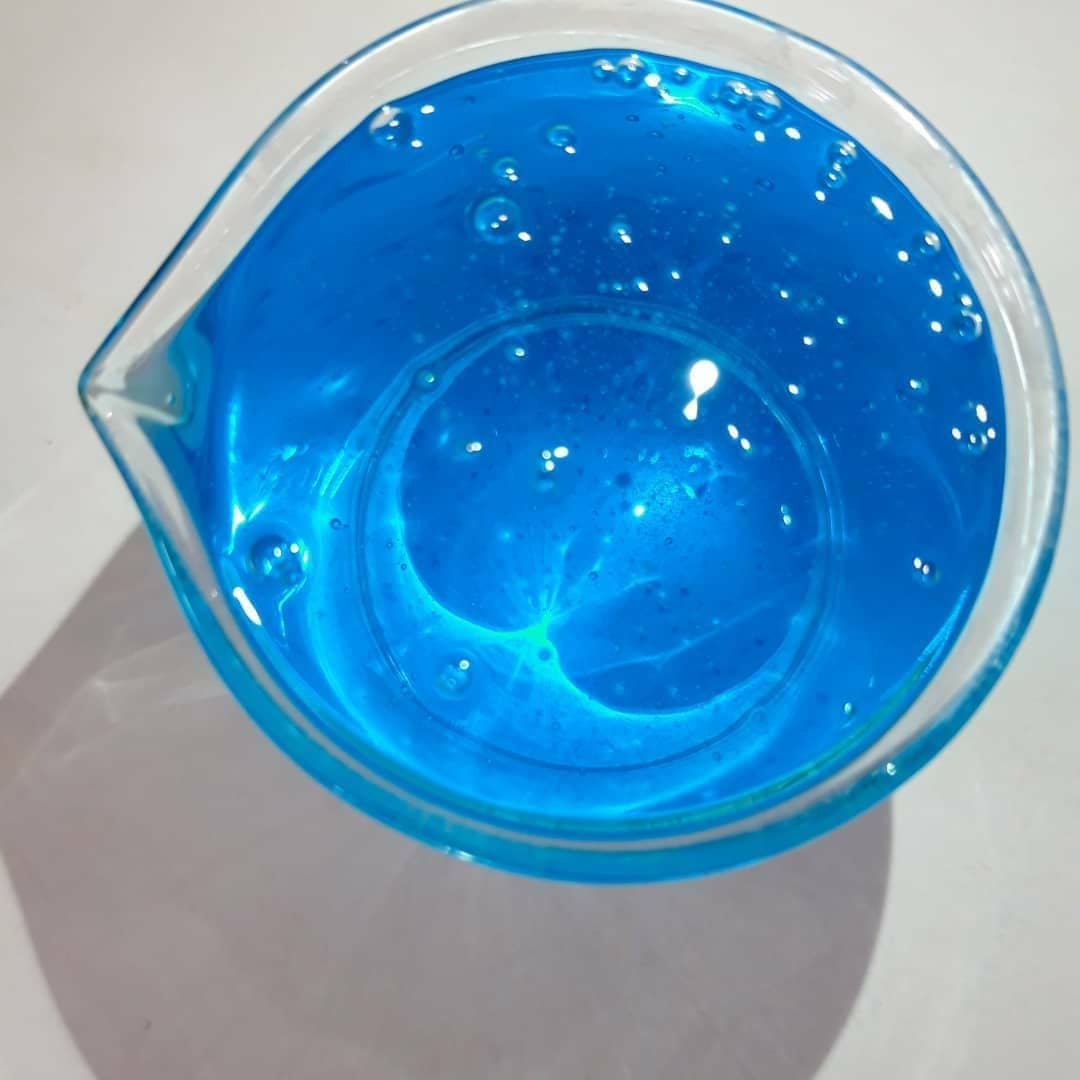 فروش اینترنتی مایع لباسشویی ۲/۷ پرسیل + قیمت رقابتی