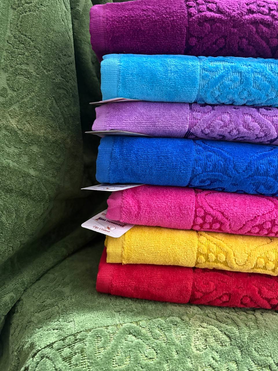 کیفیت مرغوب و پخش عمده حوله استخری بهپود آذر