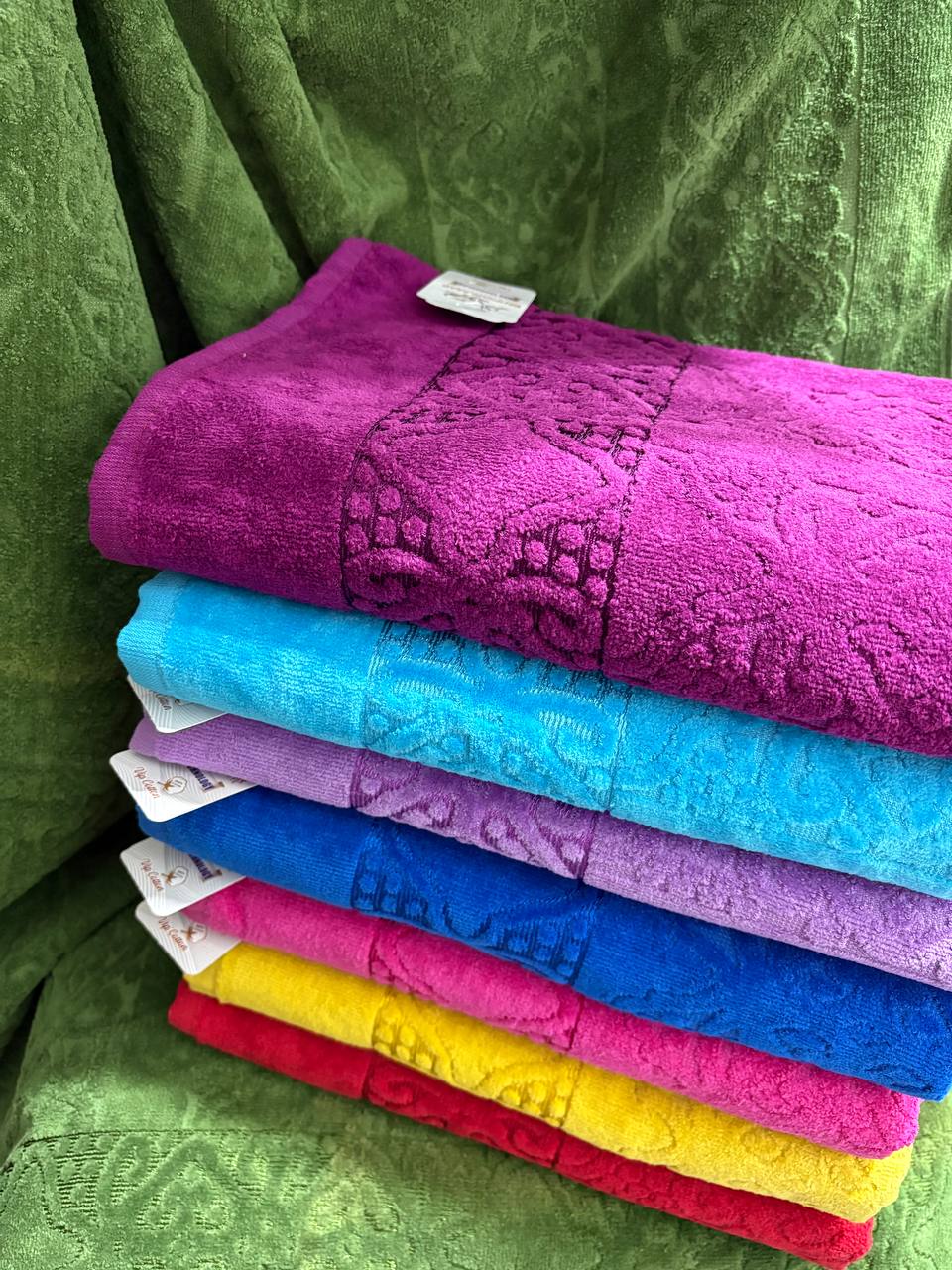 تصویر 1 از کیفیت مرغوب و پخش عمده حوله استخری بهپود آذر