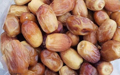 تصویر 3 از خرما زاهدی لوکس با کیفیت درجه یک و درجه دو