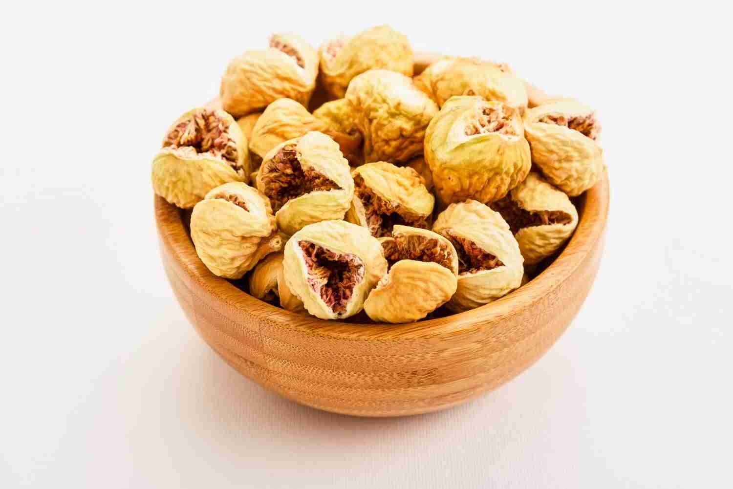 انجیر خشک مشهد طعم بی نظیر