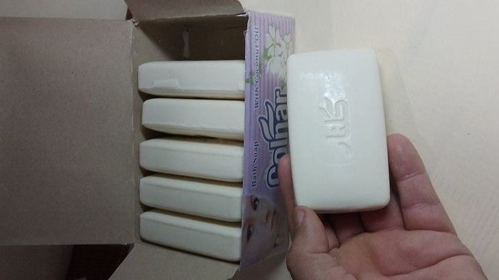 تصویر 3 از صابون گلنار بنفش 130 گرم بسته 6 عددی