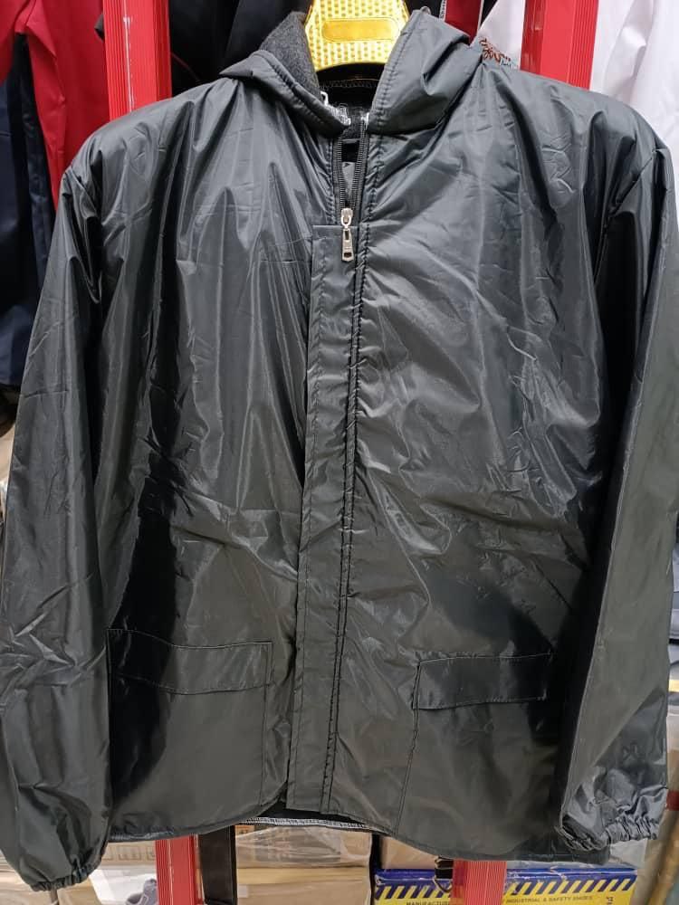 تصویر 1 از خرید لباس کار در مشهد با بهترین قیمت تولید تیشرت کار و لباس کار زمستانی