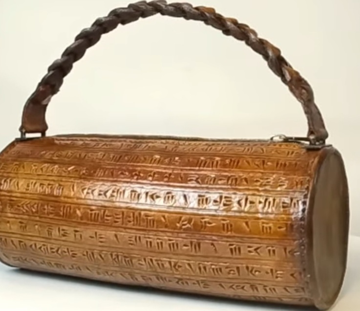 کیف دستی زنانه چرم دستدوز مدل تنه درخت