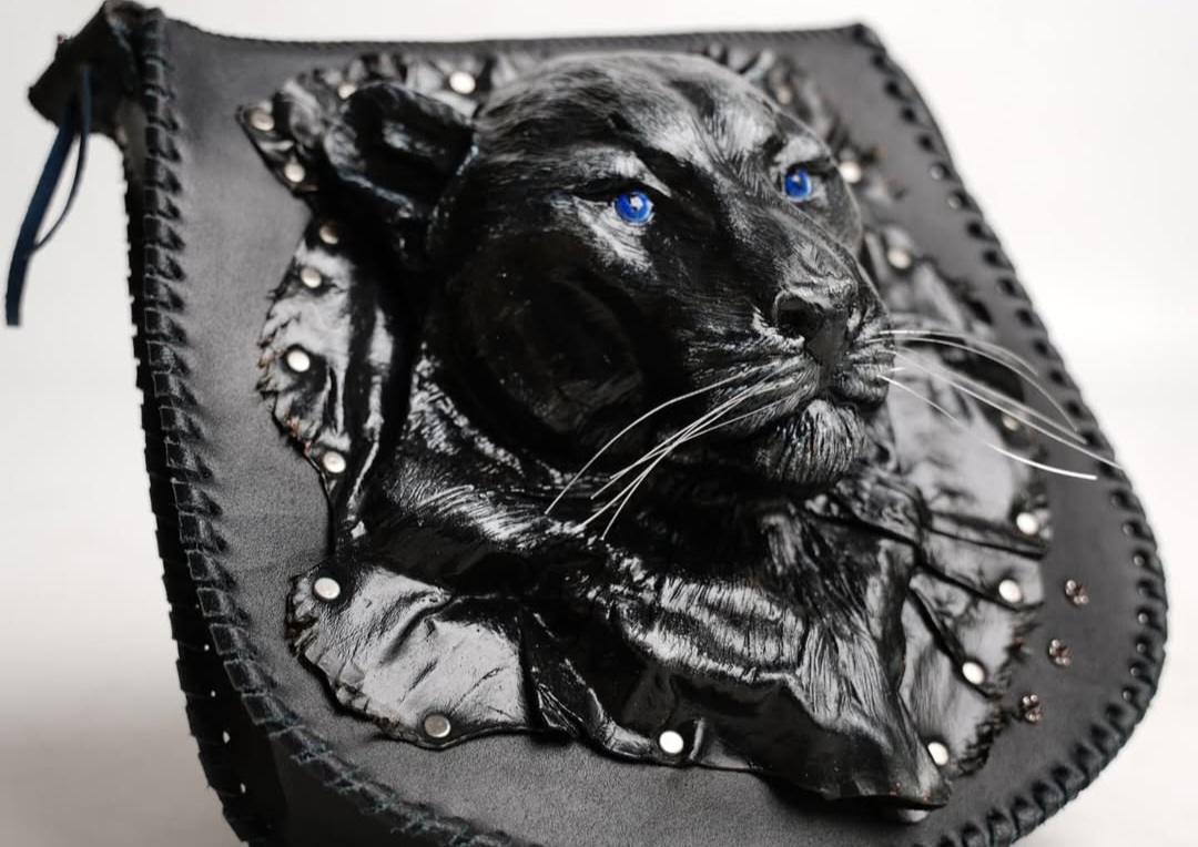 کیف دوشی زنانه چرم دستدوز دست‌ساز وحجم ساز