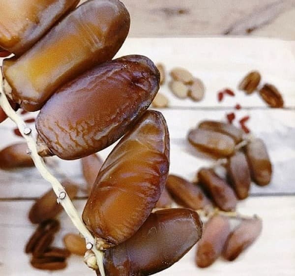 خرما مضافتی جیرفت با ماندگاری بالا و طعم عالی