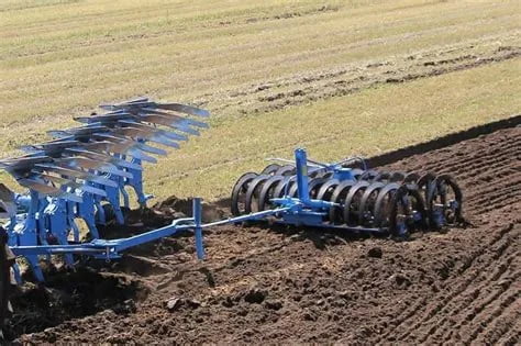 تصویر 1 از گاو آهن کشاورزی با کیفیت ویژه مناسب تقویت خاک مزرعه