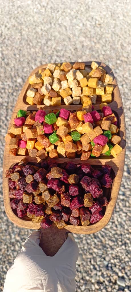 فروش عمده و جزئی حبه های میوه ارگانیک برند کرشمه