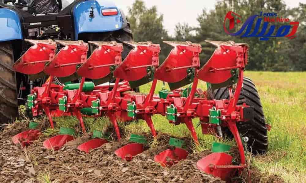 تصویر 1 از گاو آهن برگردان مجهز به تیغه‌ های تنظیم شونده برای عملکرد بهینه