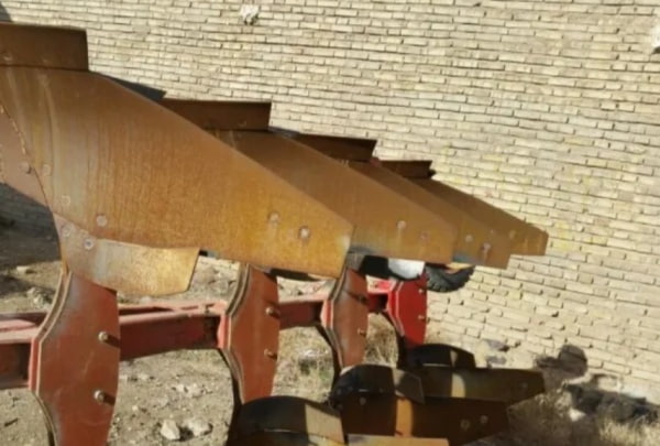 تصویر 3 از گاو آهن برگردان دار ساخته شده برای کارکرد یکنواخت