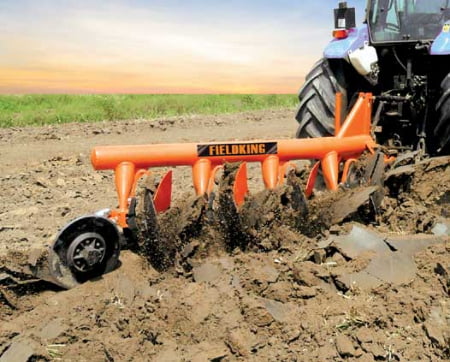 تصویر 4 از گاو آهن قدیم با طراحی سنتی مناسب بازدهی یکنواخت خاک