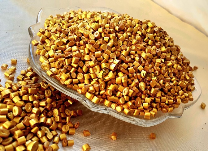 قیمت مستربچ طلایی درجه 1 + خرید