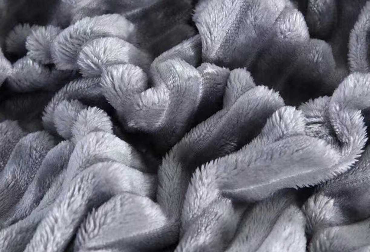 پتو طوسی انتخابی مطمئن به صرفه و اقتصادی