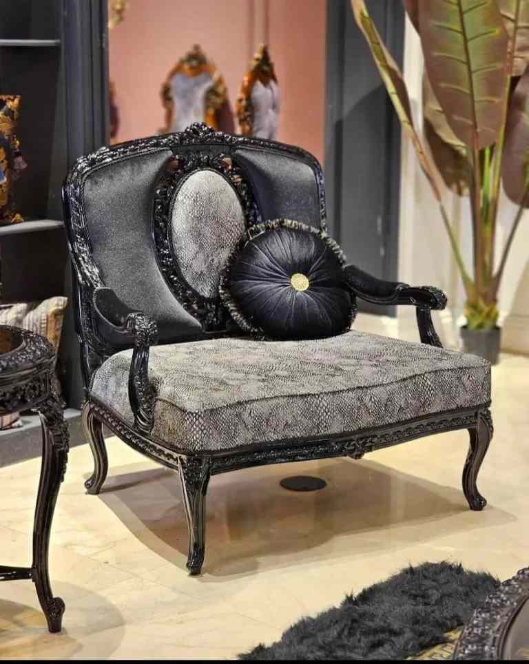 مبلمان کلاسیک