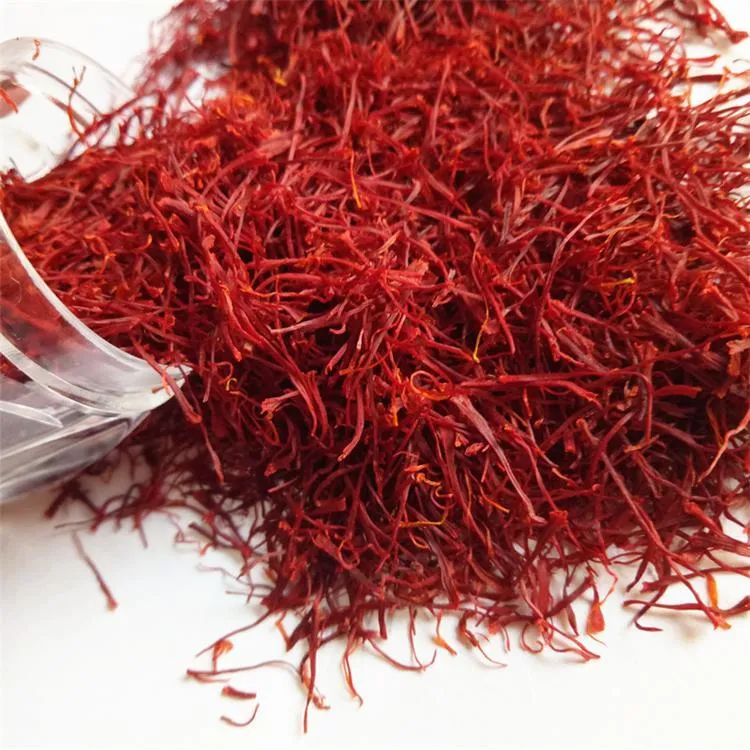 تصویر 3 از زعفران قلمی رشته‌ های سالم و درشت