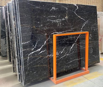 تصویر 3 از سنگ مرمریت مشکی گلدن بلک فوق العاده زیبا برای نما ساختمان