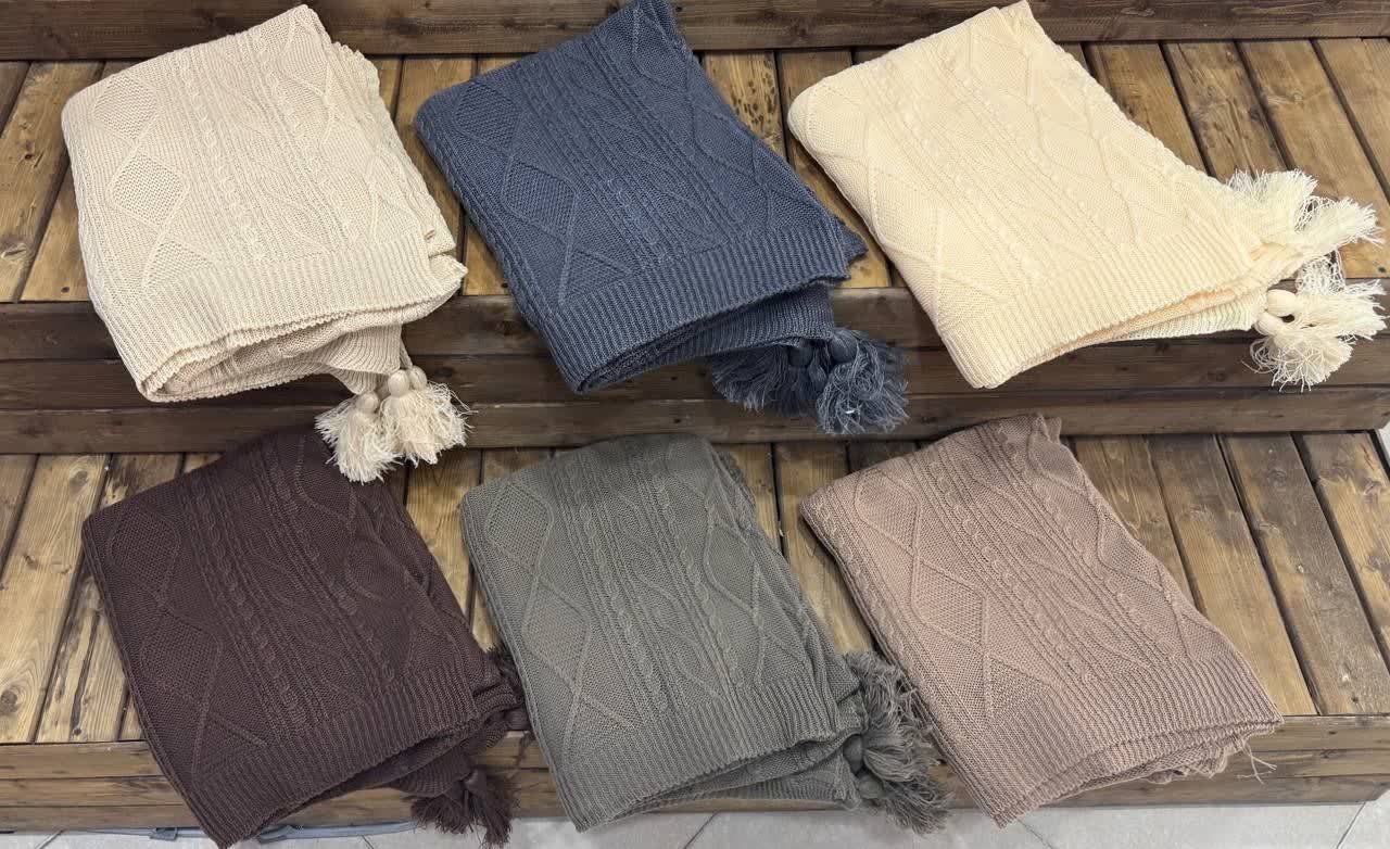 تصویر 4 از شال مبلی مشهد سبز با بافتی مقاوم و ظاهری دلنشین