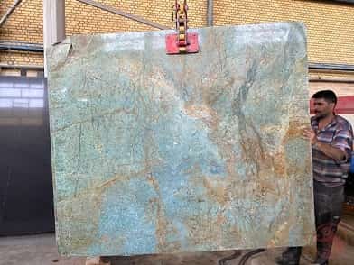 تصویر 2 از سنگ گرانیت مشکی سبز مناسب فضا های مدرن و خاص