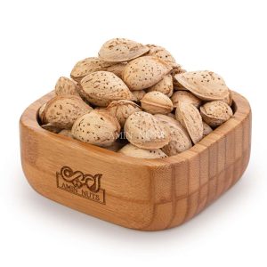 تصویر 5 از بادام درختی همدان فله کیسه‌ ده کیلویی