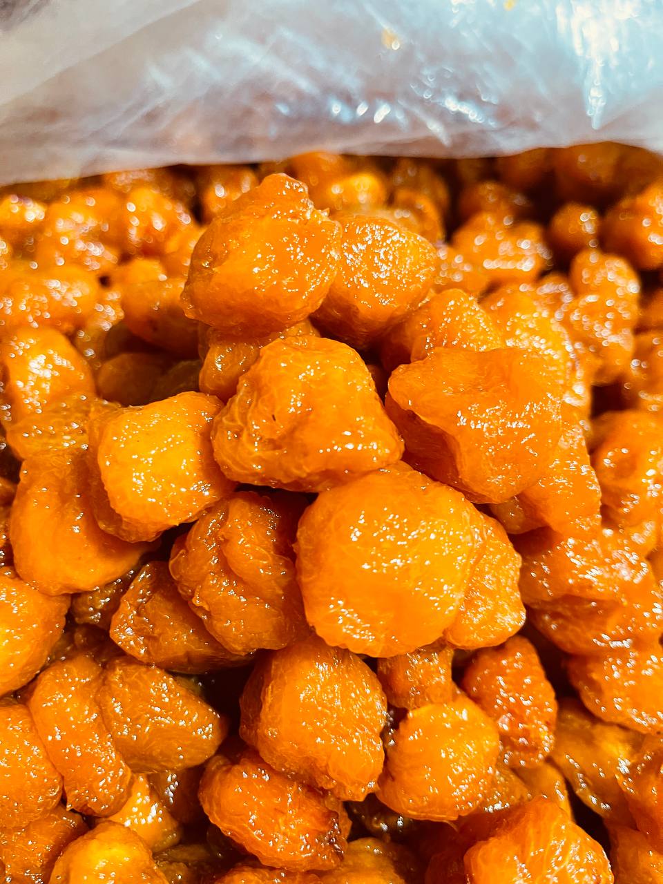 فروش آلو بخارا طرقبه قرمز + قیمت مناسب