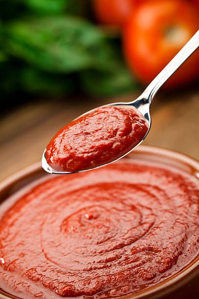 تصویر 3 از رب گوجه فرنگی غلیظ با طعم خانگی دلپذیر