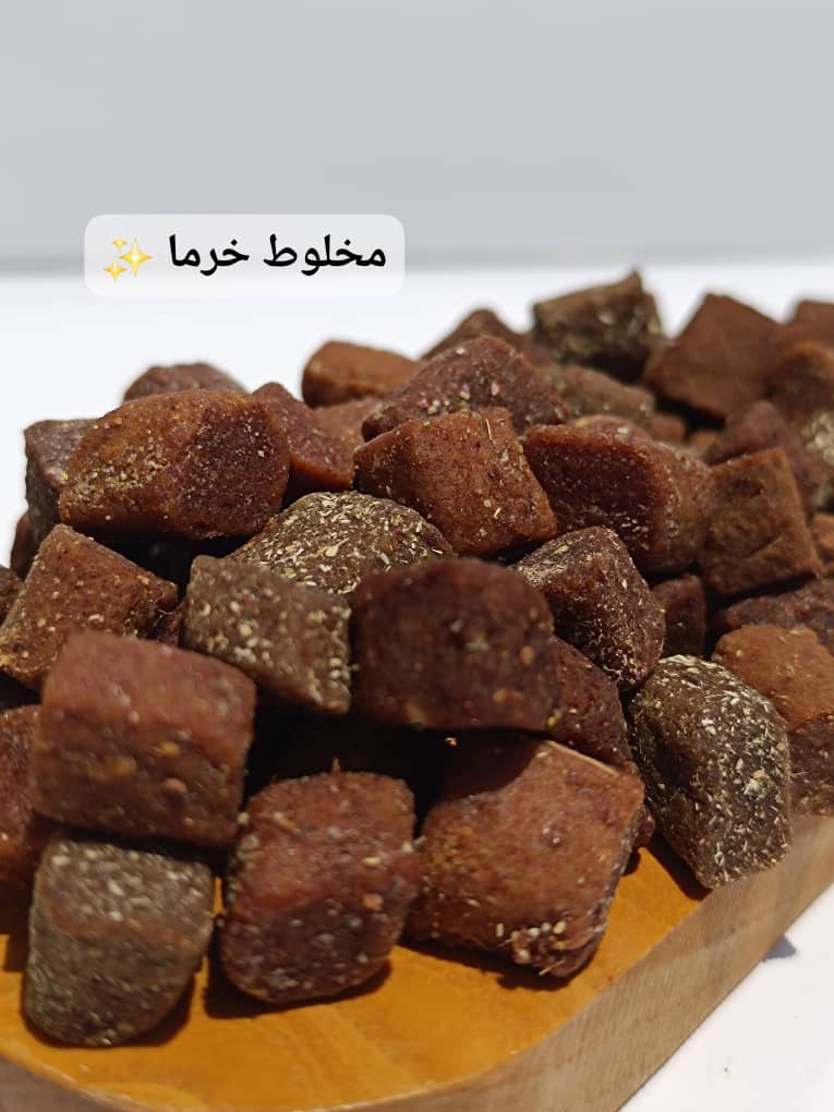 مخلوط خرما با نه طعم