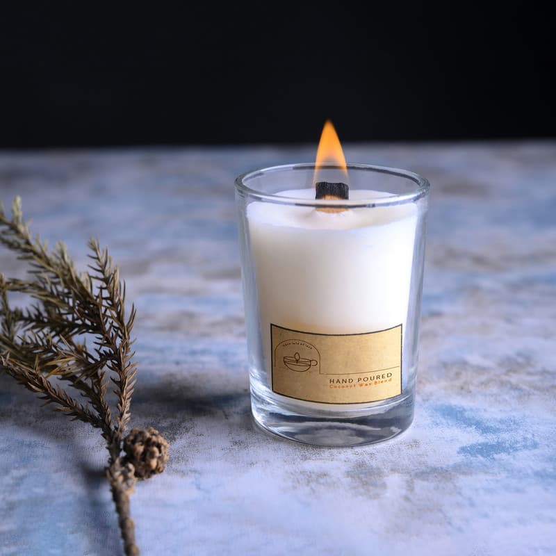 شمع معطر با رایحه دلنشین و ماندگار