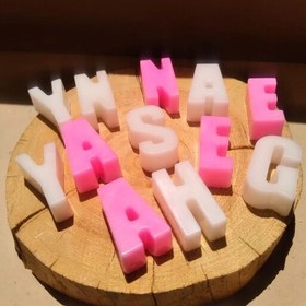 شمع حروف با طراحی مینیمال و مدرن