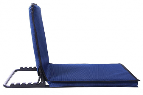 صندلی مسافرتی نشسته با طراحی ارگونومیک و سازگار با فضا های محدود