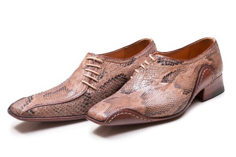 کفش مردانه پوست ماری با کفی مقاوم و راحتی بالا