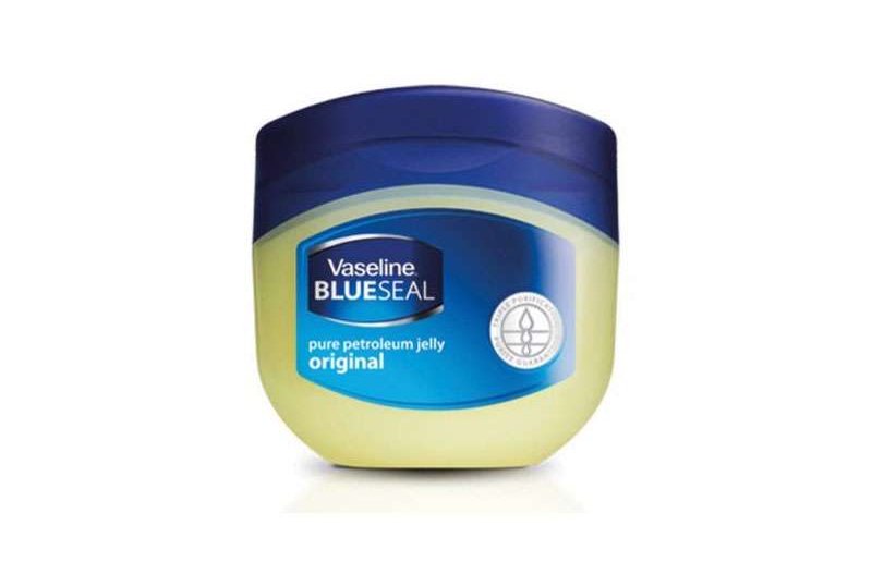 تصویر 1 از وازلین ۱۰۰ میل آبرسان مناسب زمستان و سرما