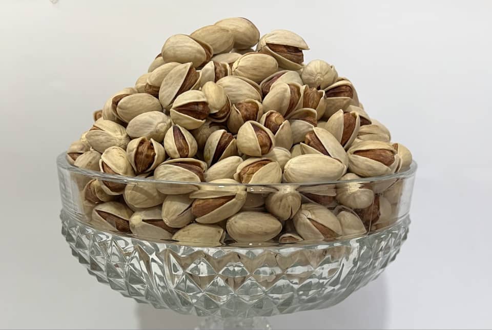 پسته احمد آقایی